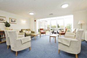 RESIDENTS LOUNGE- click for photo gallery